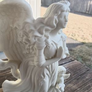 PartyLite Angel of Hope Taper holder